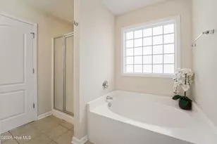 407 S Bluff Cir, Jacksonville, NC 28540 - Photo 17