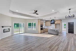 296 Haywood Dr, Richlands, NC 28574 - Photo 15