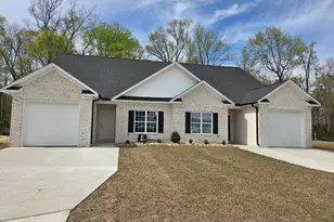 2004 Dartford Dr, Greenville, NC 27834 - Photo 1