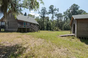 100 Hog Island, New Bern, NC 28560 - Photo 7
