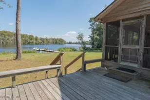 100 Hog Island, New Bern, NC 28560 - Photo 19
