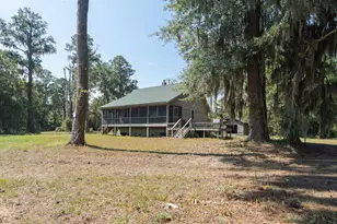 100 Hog Island, New Bern, NC 28560 - Photo 5