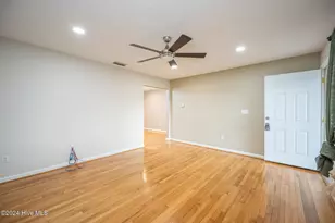 131 Rosedale Dr, Elizabeth City, NC 27909 - Photo 9