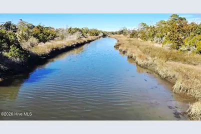 108 NE 36th Street, Oak Island, NC 28465 - Photo 27