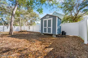 108 NE 36th St, Oak Island, NC 28465 - Photo 19
