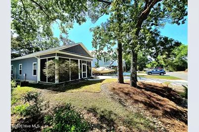 108 NE 36th Street, Oak Island, NC 28465 - Photo 3