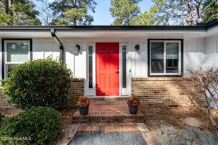 1425 Monticello Dr, Pinehurst, NC 28374 - Photo 3