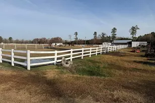 100 Sim Dawson Rd, New Bern, NC 28562 - Photo 11