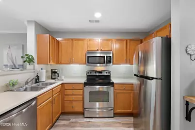 618 Condo Club Drive #Unit 210, Wilmington, NC 28412 - Photo 5