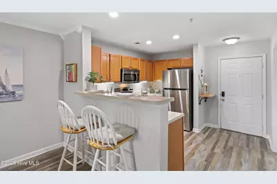 618 Condo Club Drive #Unit 210, Wilmington, NC 28412 - Photo 7