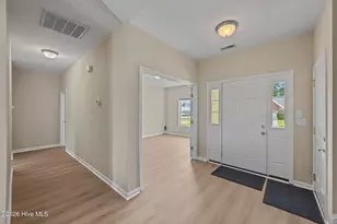 102 Blackheath Dr, New Bern, NC 28560 - Photo 7