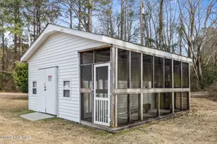 585 Roberts Rd, Newport, NC 28570 - Photo 31
