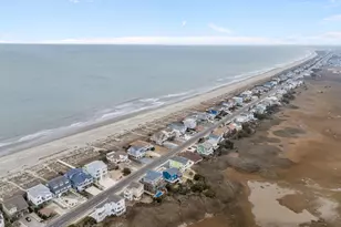 673 Ocean Blvd W, Holden Beach, NC 28462 - Photo 17