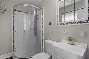 422 Thomas Dr, Jacksonville, NC 28546 - Photo 33