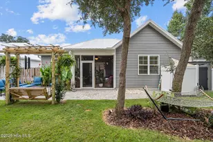 108 NE 17th St, Oak Island, NC 28465 - Photo 33
