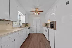 1104 Crestview Dr, Tarboro, NC 27886 - Photo 11