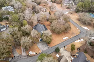 208 Shoreline Dr, Cedar Point, NC 28584 - Photo 9
