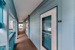 1404 Canal Dr, Carolina Beach, NC 28428 - Photo 3