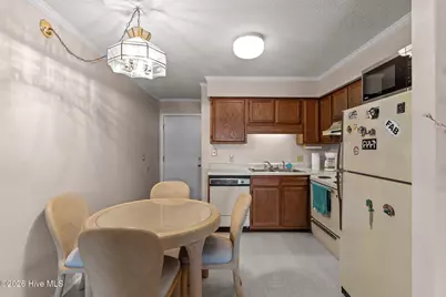 1404 Canal Drive #14, Carolina Beach, NC 28428 - Photo 5