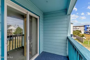 1404 Canal Dr, Carolina Beach, NC 28428 - Photo 23