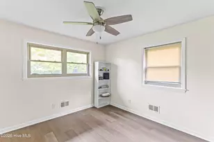 30 S Cardinal Dr, Wilmington, NC 28403 - Photo 17