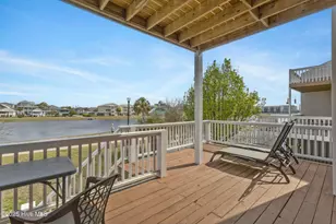 304 Columbia Ave, Carolina Beach, NC 28428 - Photo 15