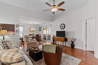 4266 Cherry Laurel Drive SE, Southport, NC 28461 - Photo 11