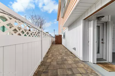 121 N 4th Avenue #Unit A, Kure Beach, NC 28449 - Photo 5