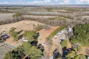 5947 Elks Rd, Grimesland, NC 27837 - Photo 55