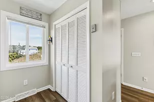 1704 Sand Dollar Ct, Kure Beach, NC 28449 - Photo 9