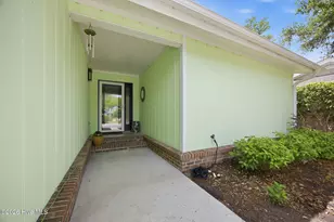 119 McGinnis Dr, Pine Knoll Shores, NC 28512 - Photo 3