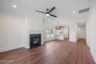 102 Freedom Park Rd, Beaufort, NC 28516 - Photo 3