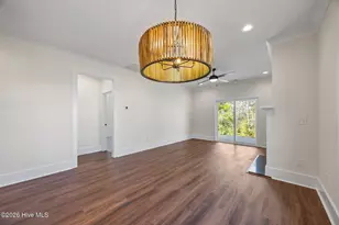102 Freedom Park Rd, Beaufort, NC 28516 - Photo 5