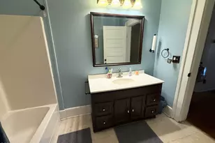 319 McRae St, Laurinburg, NC 28352 - Photo 23