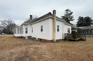 319 McRae St, Laurinburg, NC 28352 - Photo 29