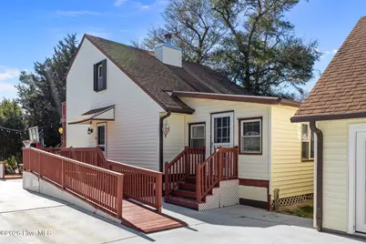 131 Purdie Drive, Emerald Isle, NC 28594 - Photo 11