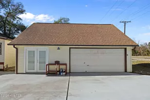 131 Purdie Dr, Emerald Isle, NC 28594 - Photo 13