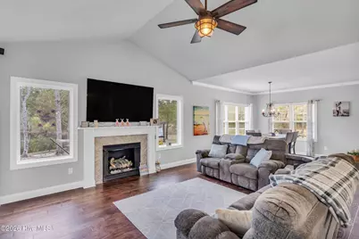 2000 Southport Lane, Southport, NC 28461 - Photo 7