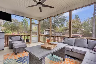 2000 Southport Ln, Southport, NC 28461 - Photo 29