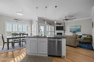107 Beachwood Dr, Atlantic Beach, NC 28512 - Photo 5