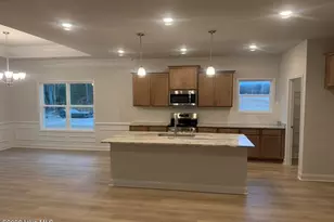 199 Seashore St, Grimesland, NC 27837 - Photo 11