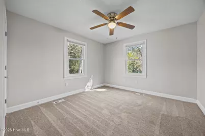 21 East Drive, Jacksonville, NC 28546 - Photo 11