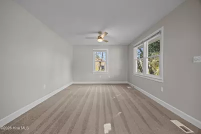 21 East Drive, Jacksonville, NC 28546 - Photo 7