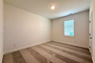 283 Crowville St, Raeford, NC 28376 - Photo 5
