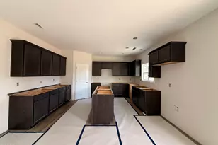 315 Crowville St, Raeford, NC 28376 - Photo 11