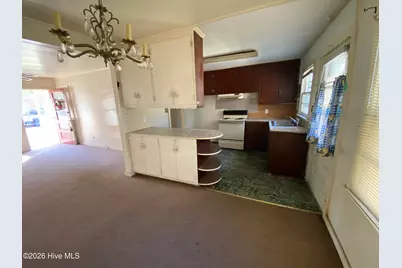1007 W Washington Avenue, Kinston, NC 28501 - Photo 7