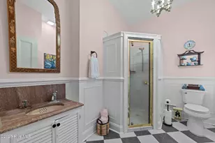 626 W Main St, Washington, NC 27889 - Photo 17