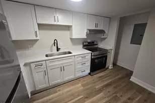 500 Umstead Dr, Chapel Hill, NC 27516 - Photo 13
