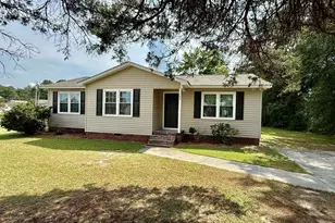 103 Ellenton Ave, Hamlet, NC 28345 - Photo 1