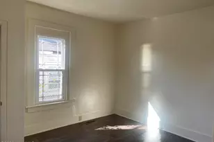 612 Van Norden St, Washington, NC 27889 - Photo 5